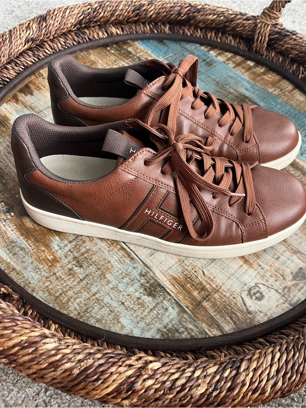 Tommy Hilfiger Men’s Brown Leather Sneakers